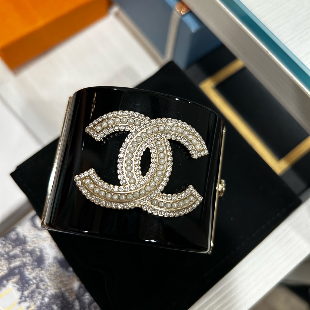 Chanel Bracelete